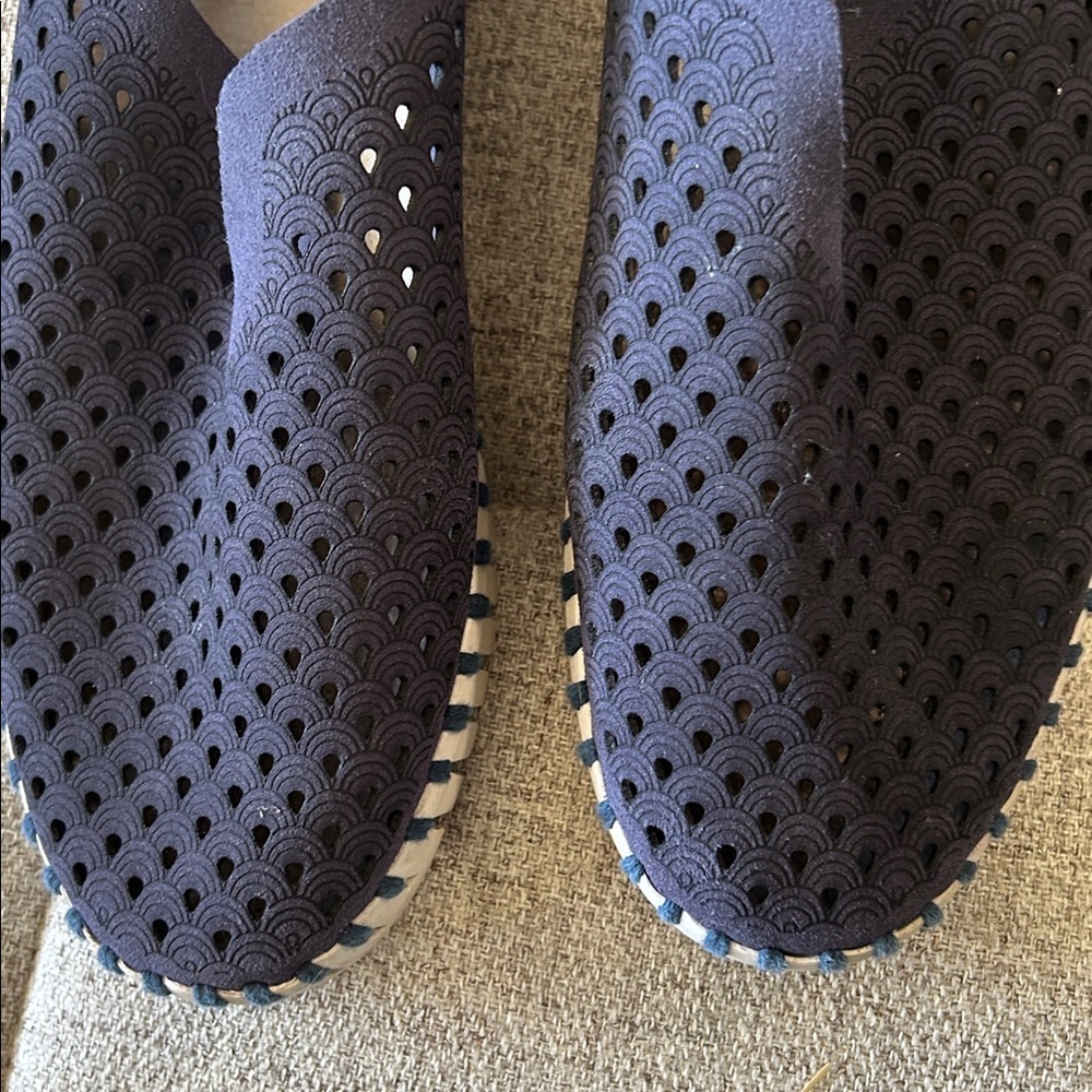 LLSE JACOBSON BLUE SLIPON FLAIT TULIP DETAILING CASUAL SNEAKERS SZ 37 - Picture 5 of 10